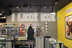 Uncle Ike's Capitol Hill