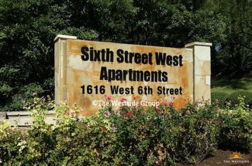 6th Street West Apartments in Clarksville