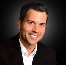 Cincinnati Magician | Extraordinary Magic for Extraordinary Events | Jon Finch