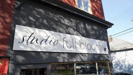 Studio Full Bloom
