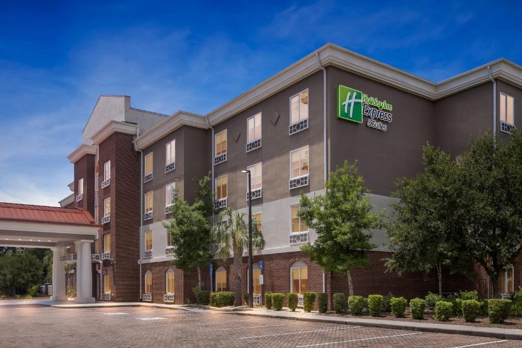 holidayinnsavannahga