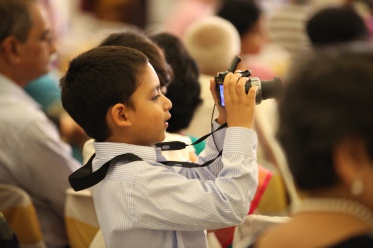 candidphotographers candidphotographers