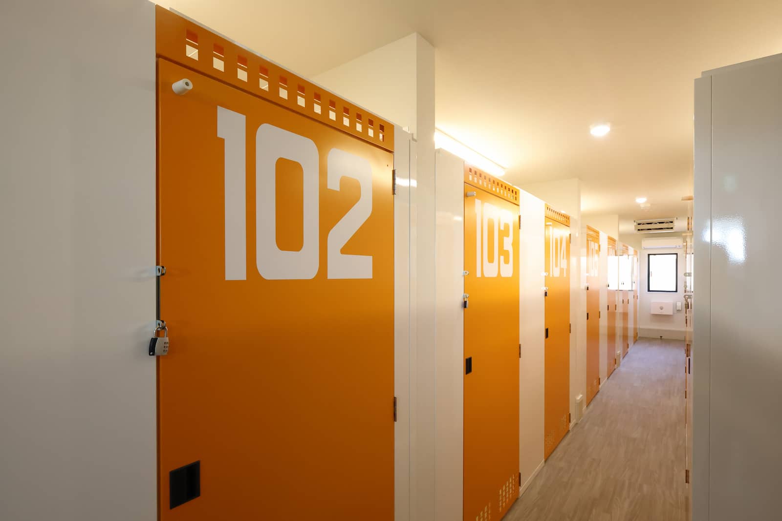 ハッピーストレージ姫路広畑小松町｜屋内型トランクルーム