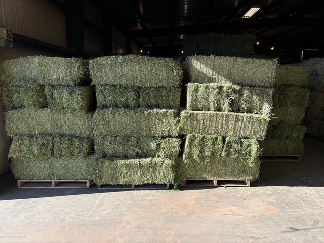 Rockin'Rs Hay and Feed