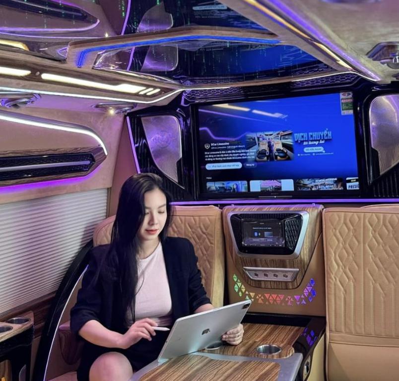 Thuê xe limousine