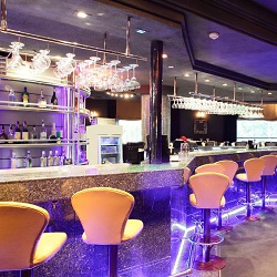Tailgate Sports Bar & Grill
