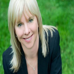Laura Lindstrom, REALTOR