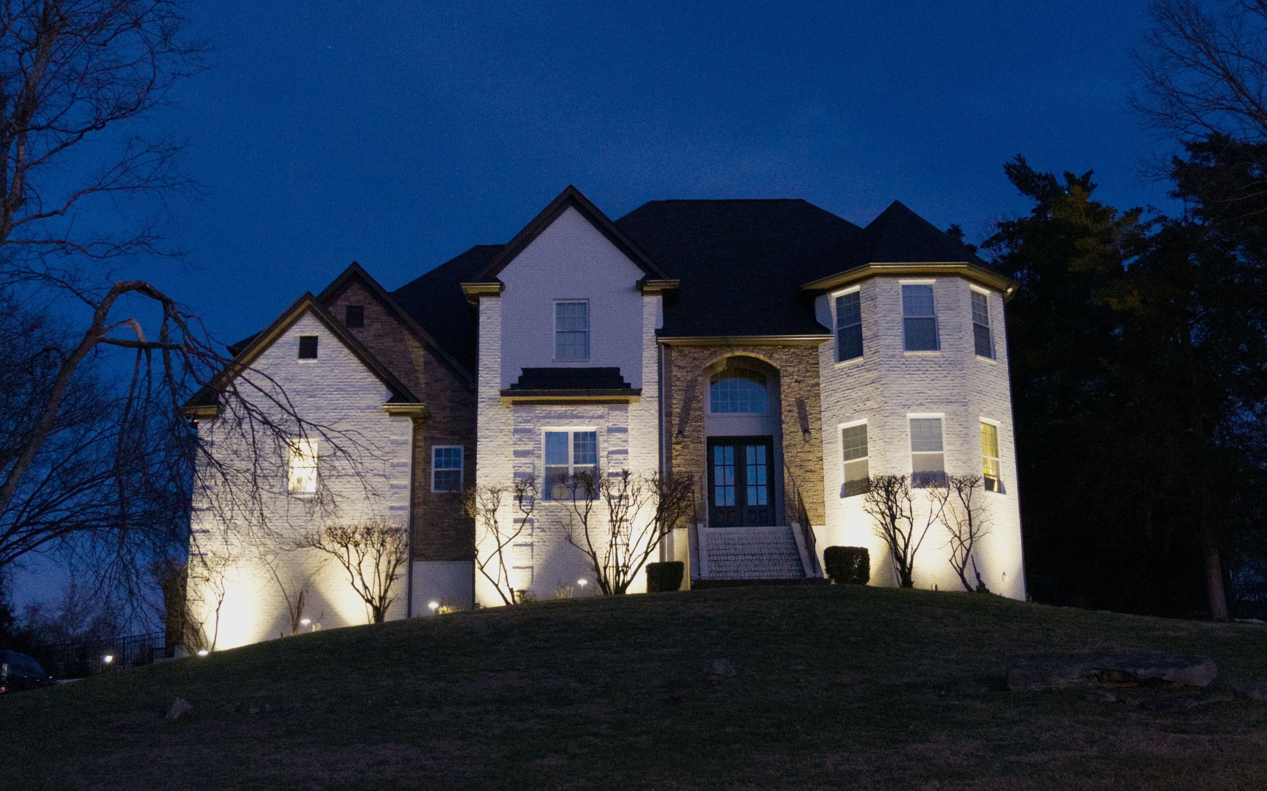 youngeroutdoorlighting