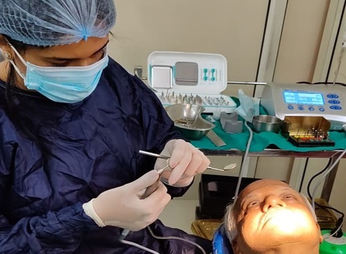 dentcuredentalclinic1