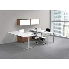 We Are Providing used office cubicles