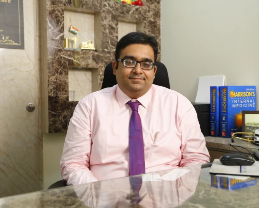 Dr. Parthiv Shah | Pulmonologist in Mumbai