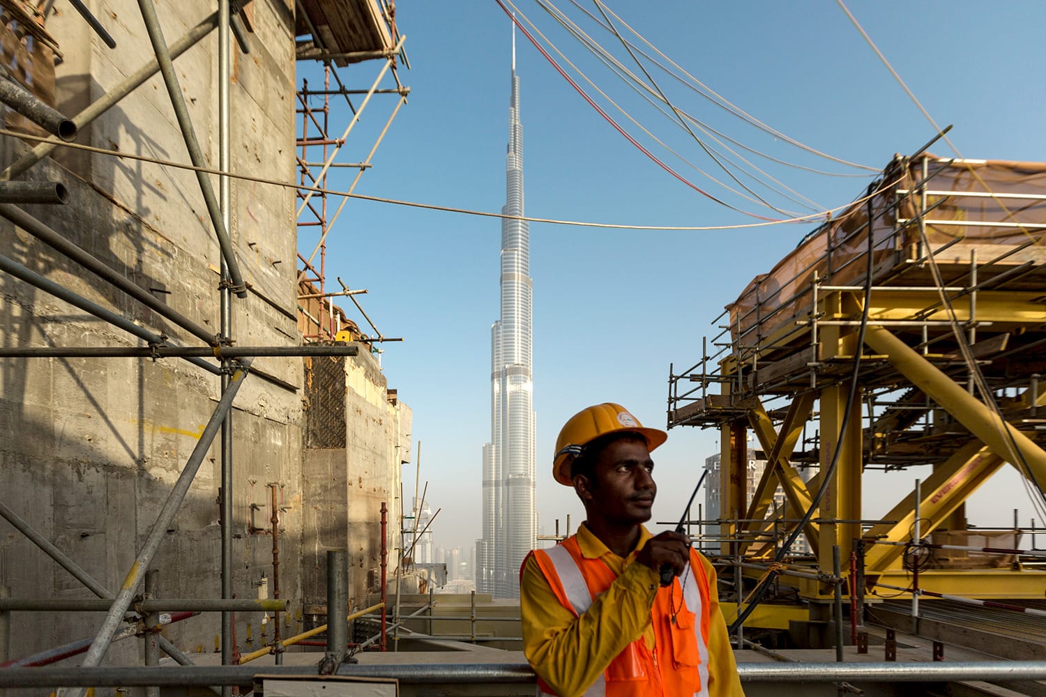 Corporate Photography Dubai by Chris