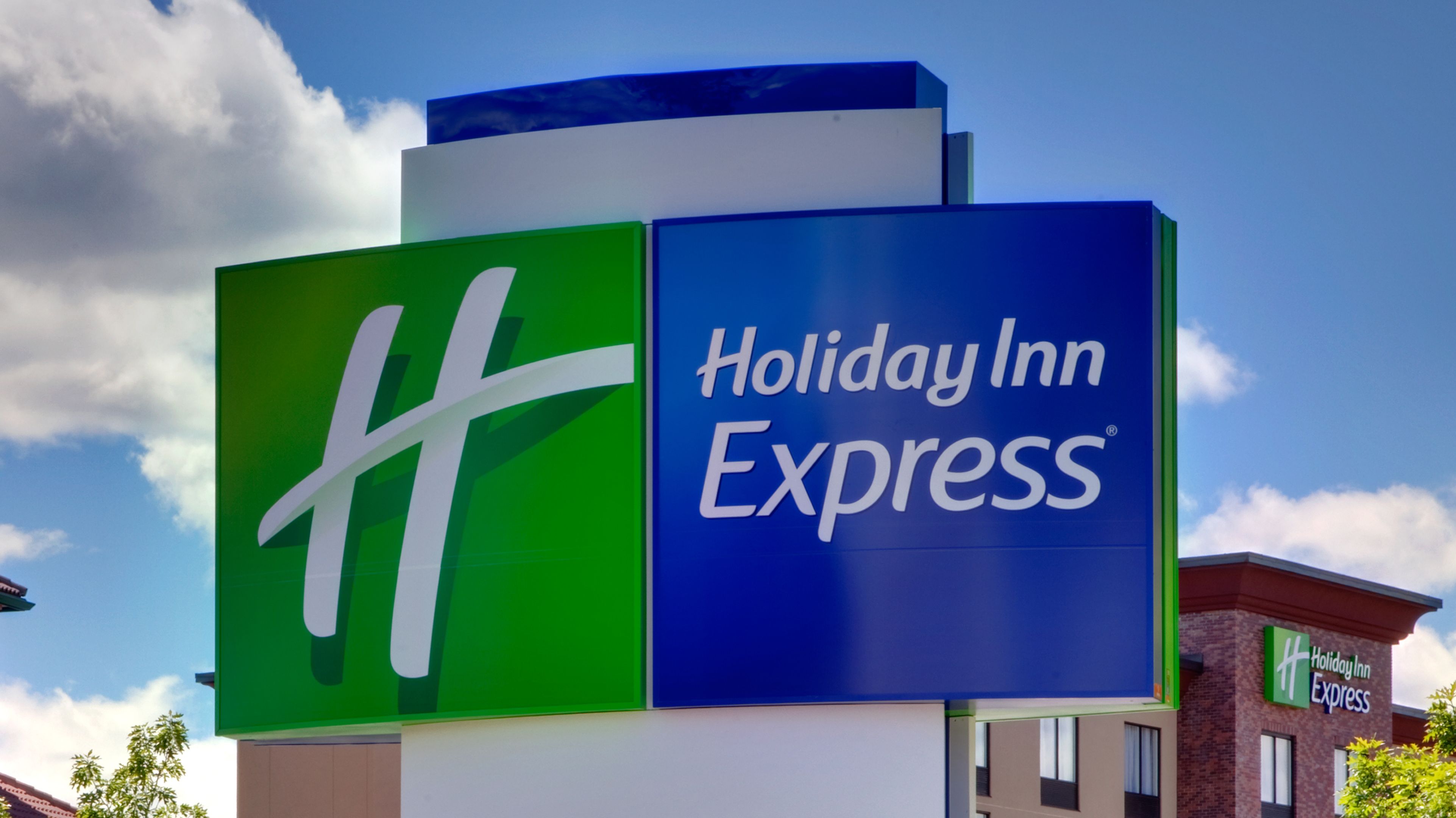 Holiday Inn Express & Suites Tulsa Downtown - Arts District