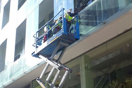 glassandallied glassandallied