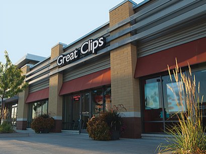 Shoppes at the Royale