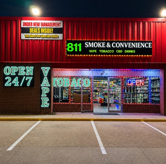 811 Smoke & Convenience