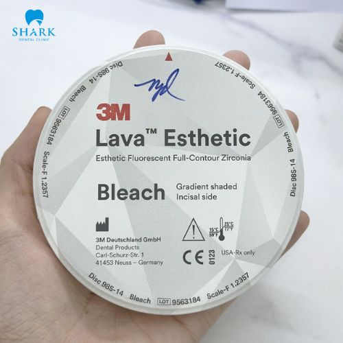 Răng sứ Lava