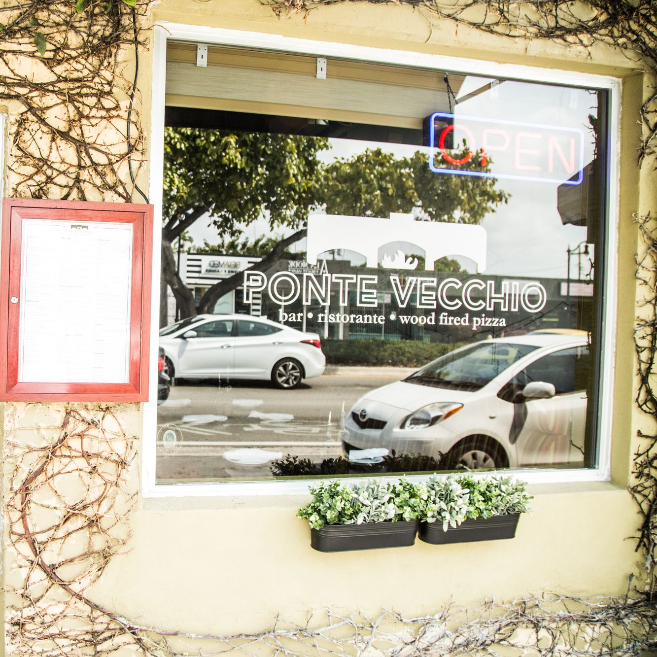 Ponte Vecchio Ristorante e Pizzeria