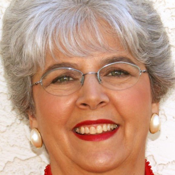 Louise Gutowski, NMD & Walter Gutowski, DC