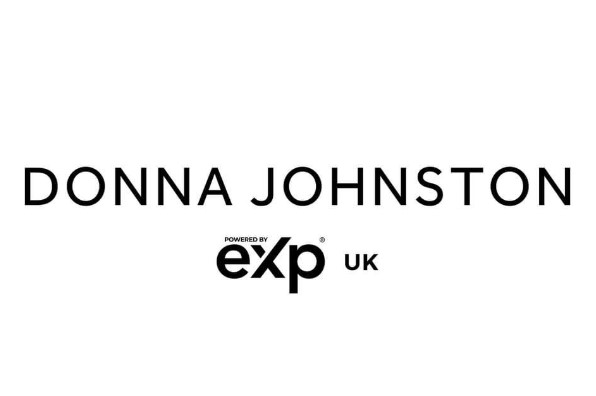  Donna Johnston Estate Agent