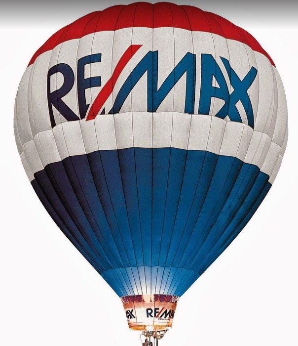 RE/MAX LifeStyles Realty - Robbie Johal