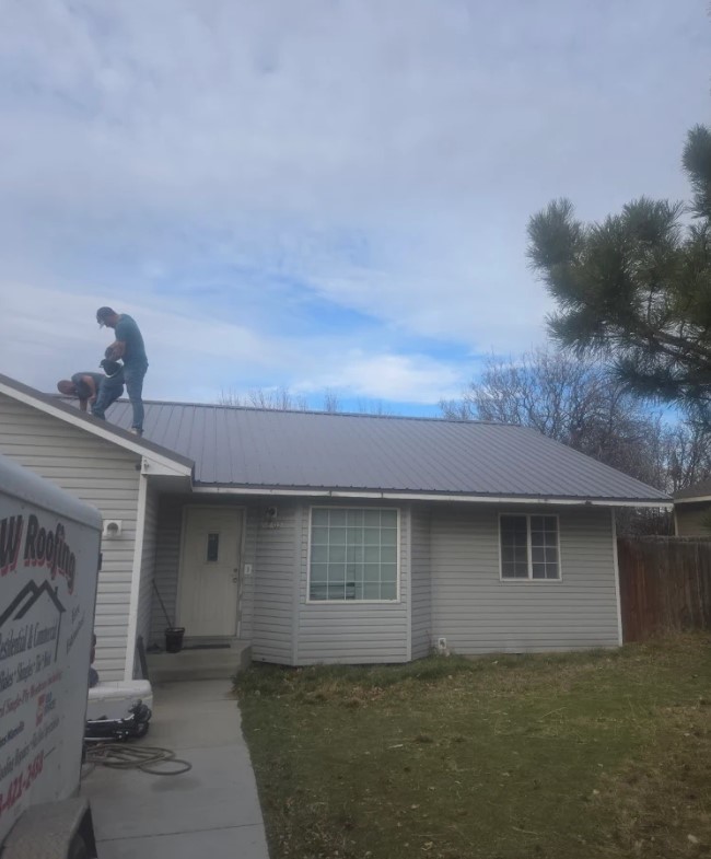 KW Roofing, LLC
