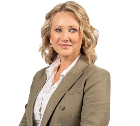 Julie Grigg - Licensed Real Estate Agent