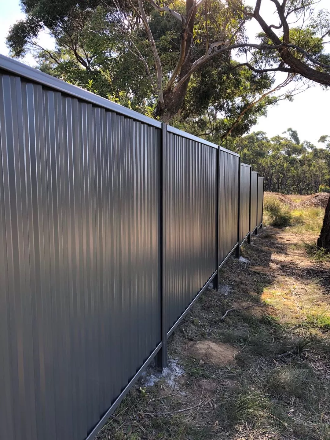 Colorbond Fence Installation Sydney | Longain Fencing