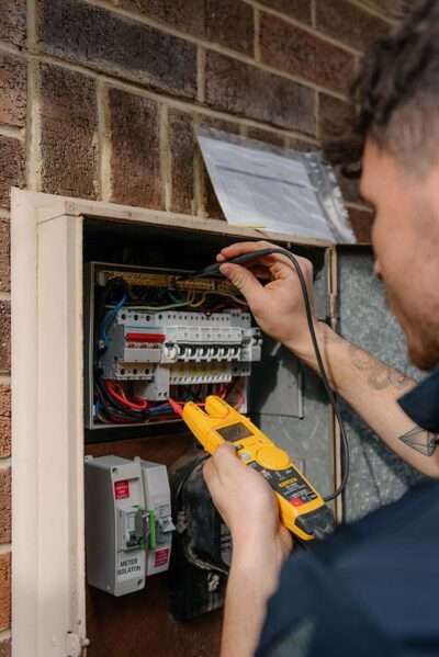 RENELEC -Eelectrician Mitcham