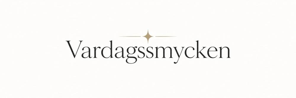 silverhalsband med bokstav