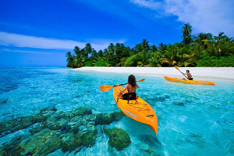MALDIVES TRAVEL HOLIDAYS