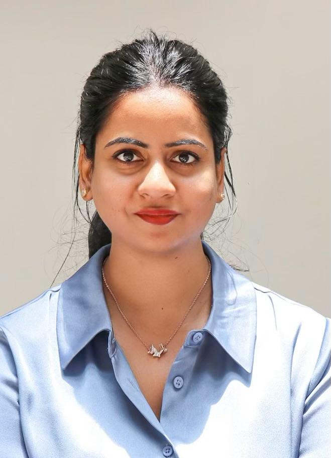 Dr Namratha Chandrahari – Prosthodontist & Implant Surgeon